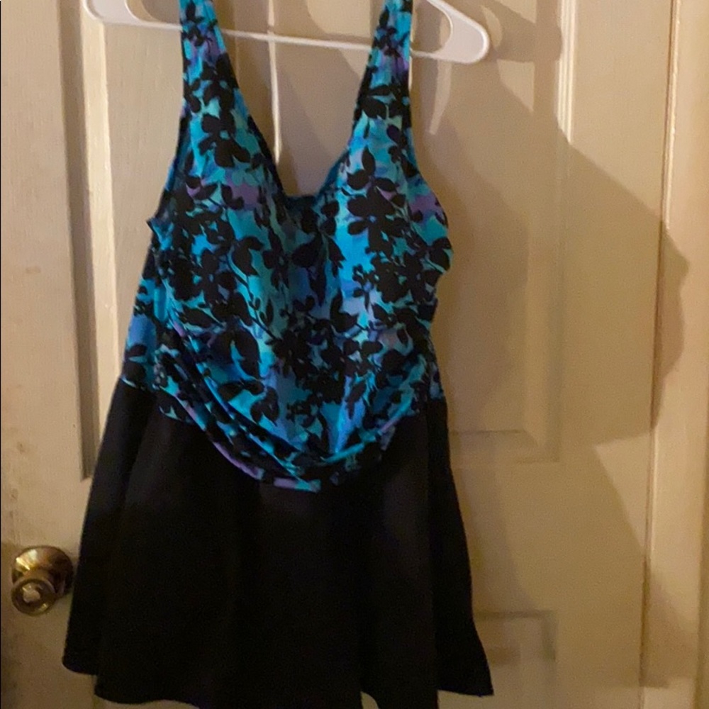 One piece bathing suit